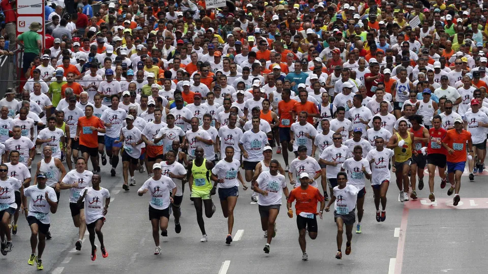 Calor vira alerta entre atletas antes de edição histórica da São Silvestre
