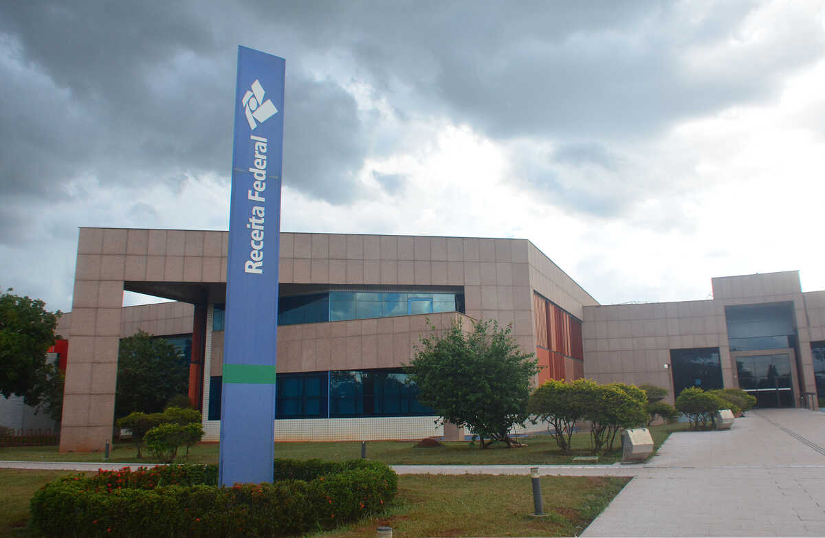 Suspeitos de envolvimento em golpe de R$ 78 milhões em remédios contra câncer são soltos