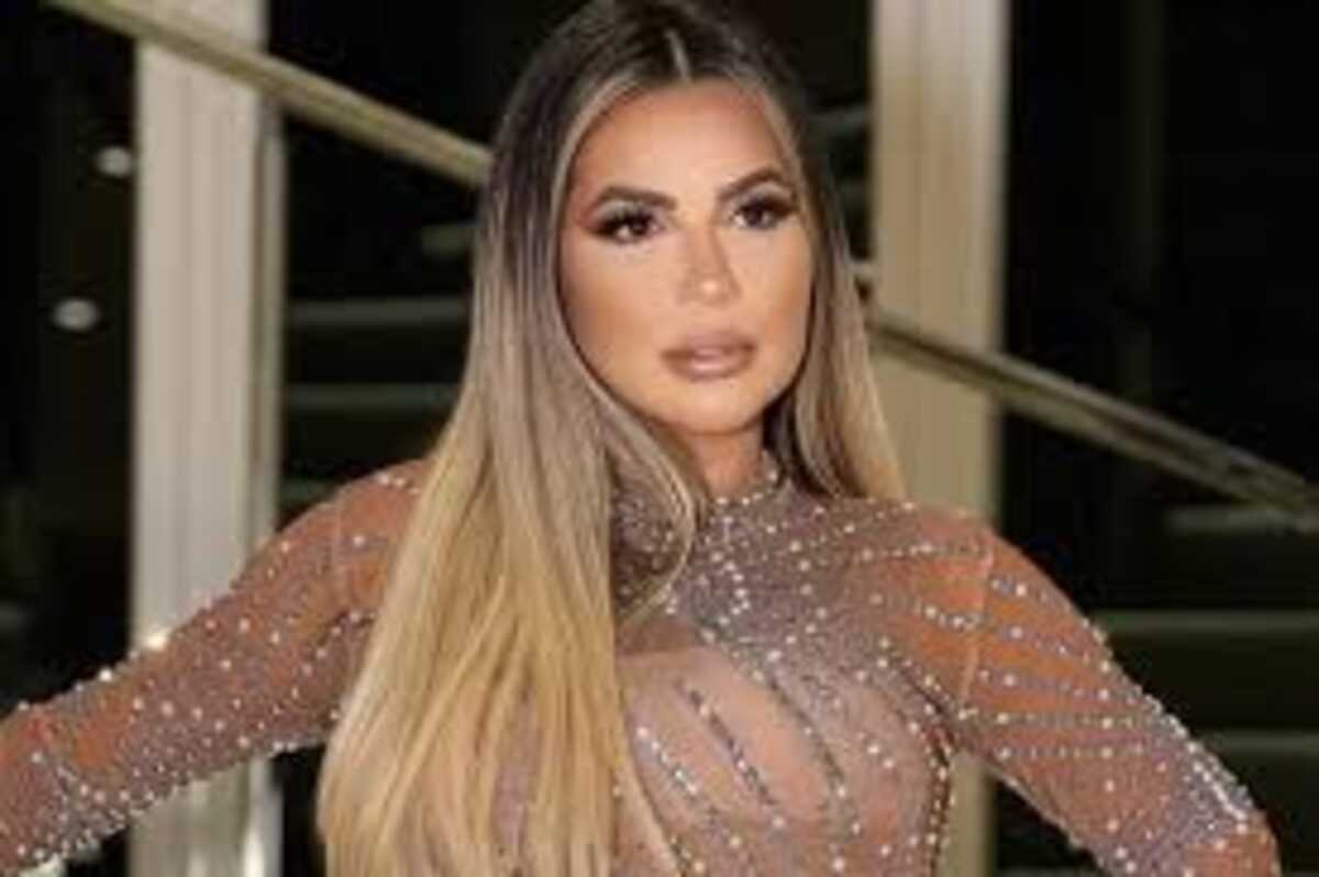 Dino não vê ilegalidade e nega pedido de prisão domiciliar para influenciadora Deolane