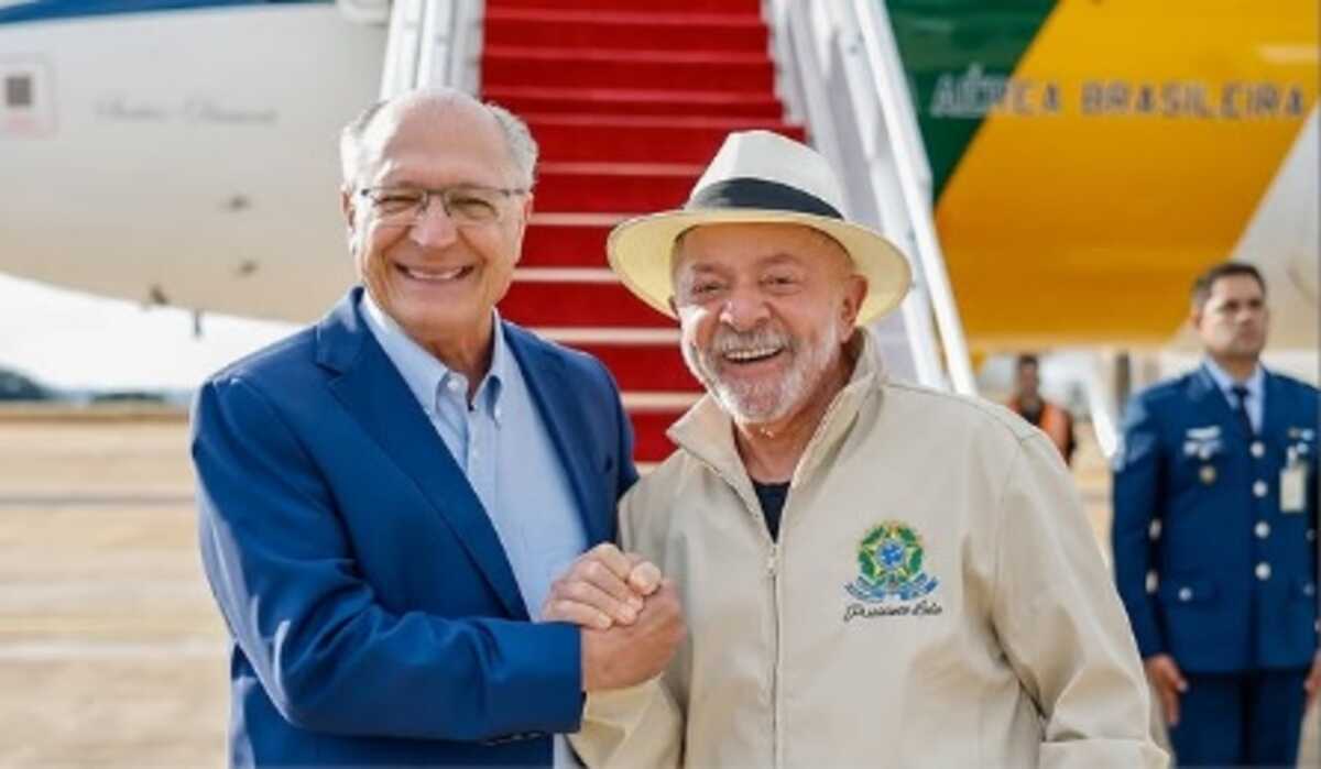 Lula embarca para a França para Cúpula do G7 e Alckmin assume Presidência