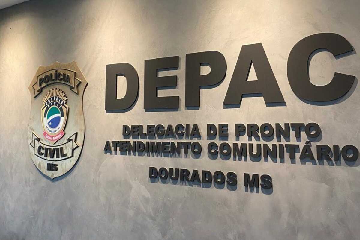 Mulher é esfaqueada na cabeça e tórax em aldeia no interior do Estado