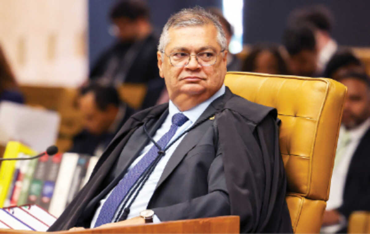 Dino manda para PF respostas de Valdemar e Kassab sobre indicação de emendas