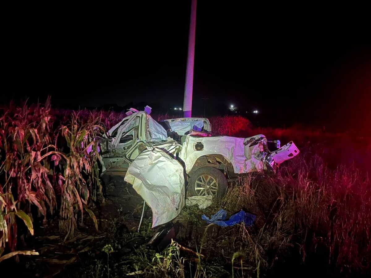 Homem morre após capotar Hilux com 1,8 tonelada de drogas na MS-289